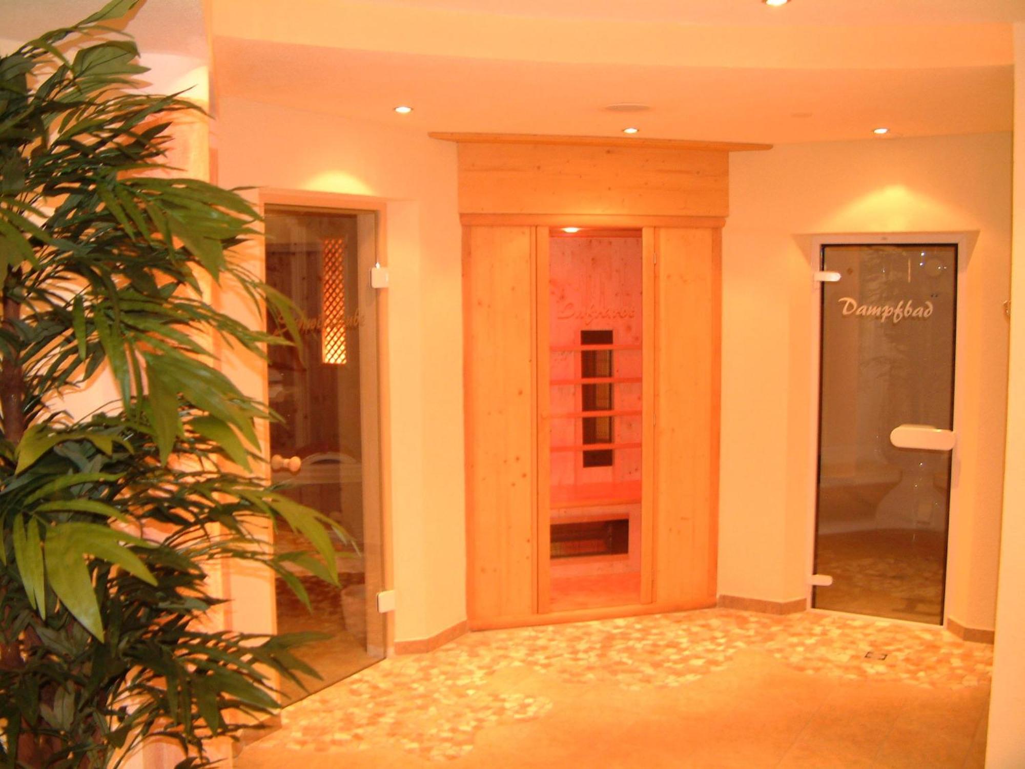 Garni Mathonerhof Hotel Ischgl Bagian luar foto