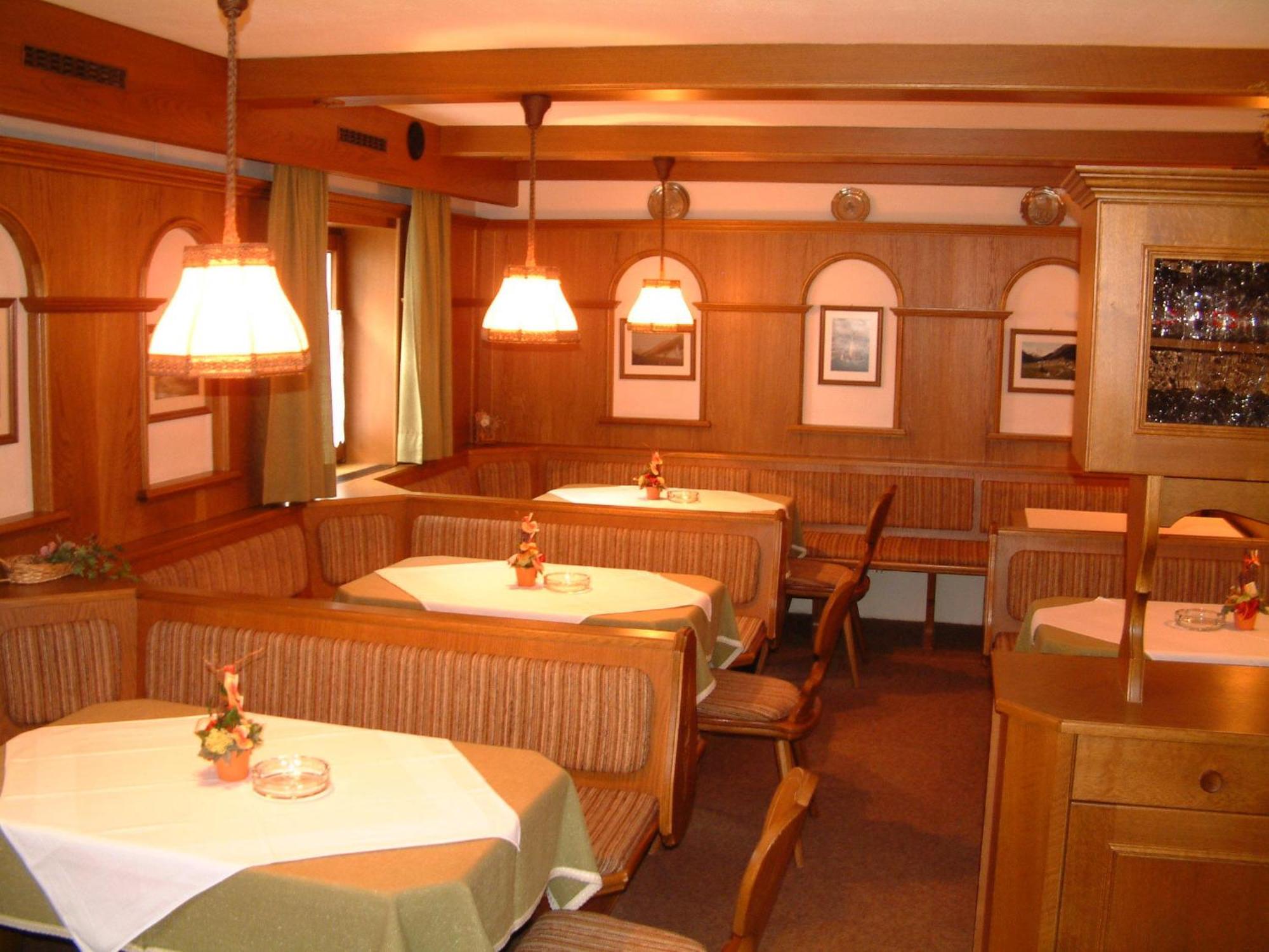 Garni Mathonerhof Hotel Ischgl Bagian luar foto